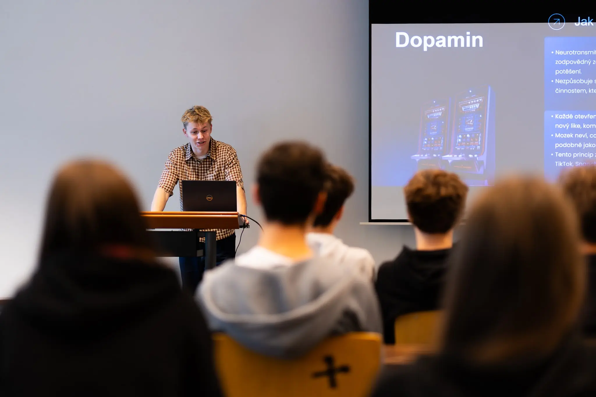 DDC Digital Detox Community přednášky semináře vzdělání pro školy a veřejnost